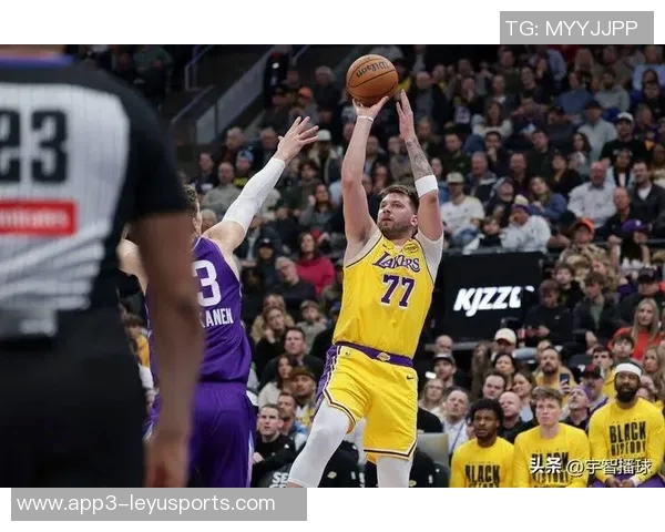 东契奇谈球队默契：全力以赴的拼搏精神让比赛更具乐趣