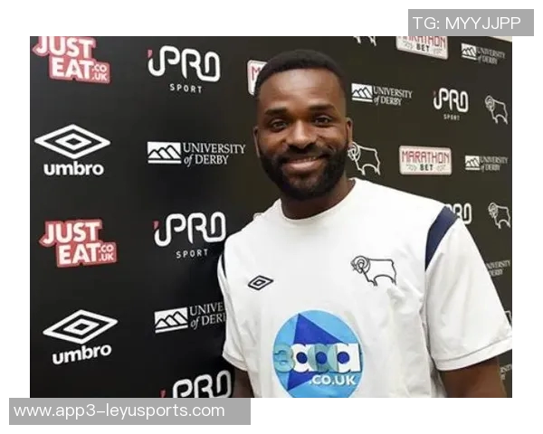 达伦本特盛赞迪福巅峰表现超越曼联所有前锋能力出众