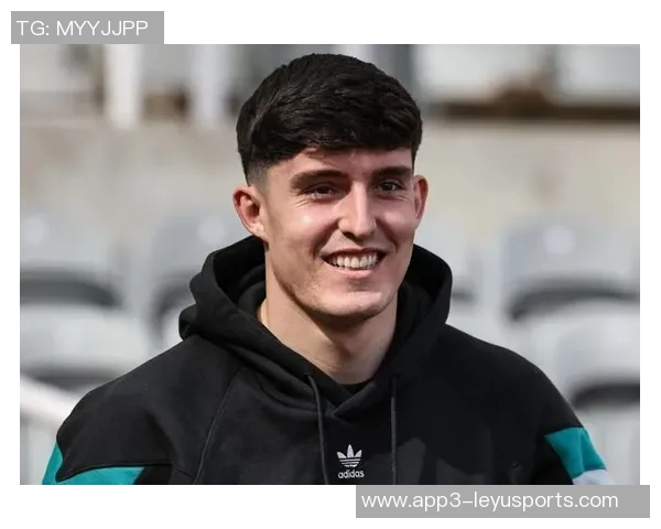 英媒称纽卡两大核心博特曼利夫拉门托不出售曼城等队密切关注